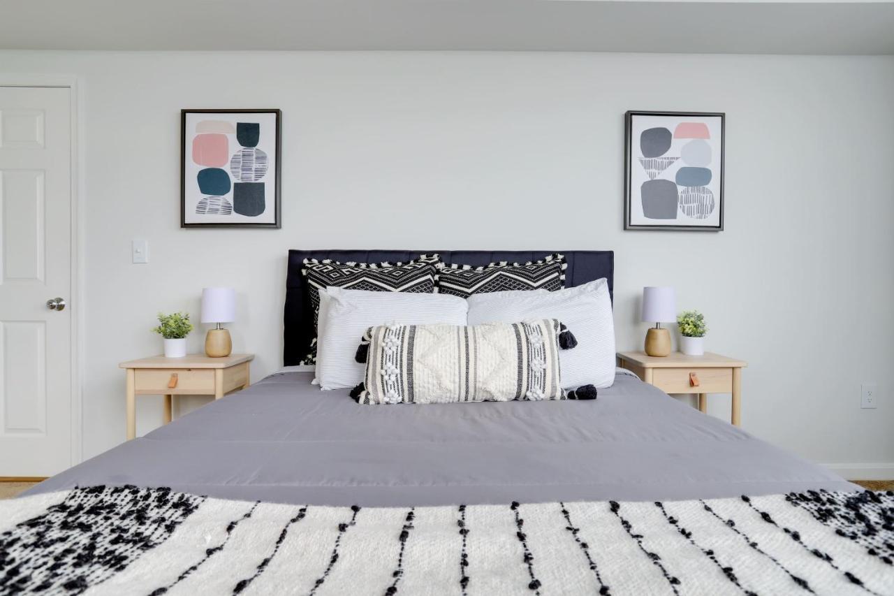 Elegant And Charming Condo At Ballston With Pool Arlington Eksteriør billede