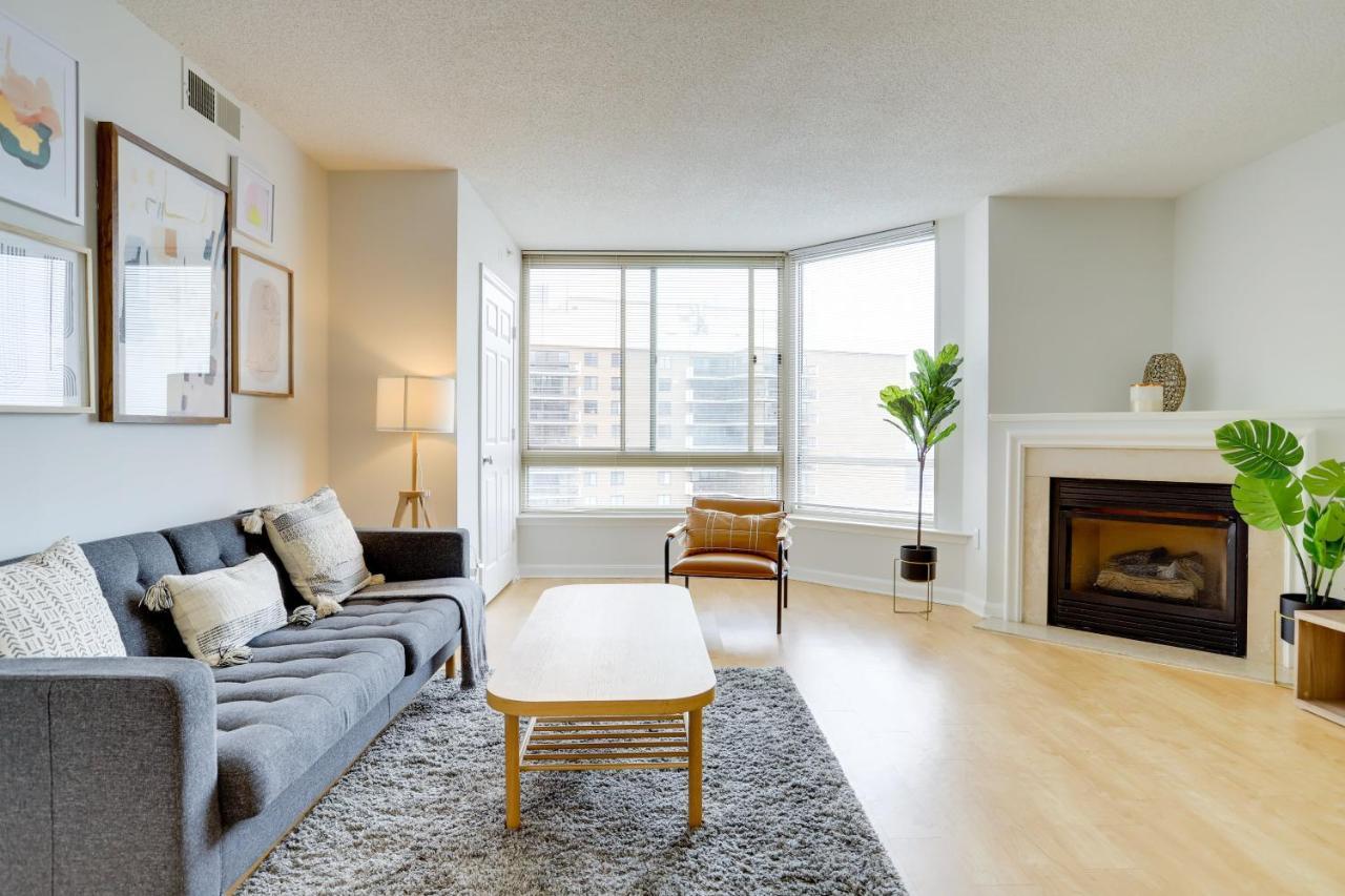 Elegant And Charming Condo At Ballston With Pool Arlington Eksteriør billede