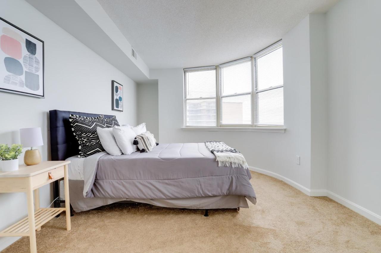 Elegant And Charming Condo At Ballston With Pool Arlington Eksteriør billede